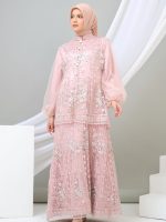 Aurélie Set Gown - Image 4