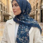 Blooming Royale in Navy